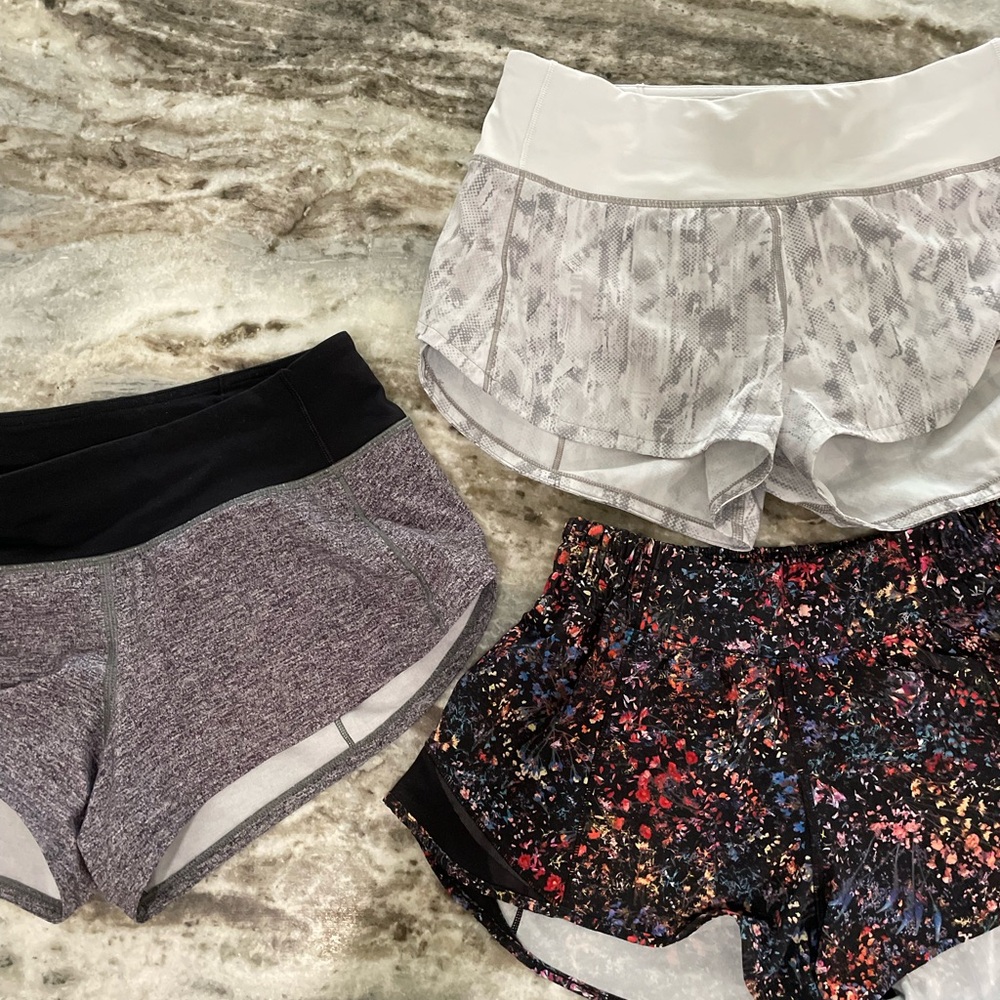 Lulu lemon shorty shorts, size 4